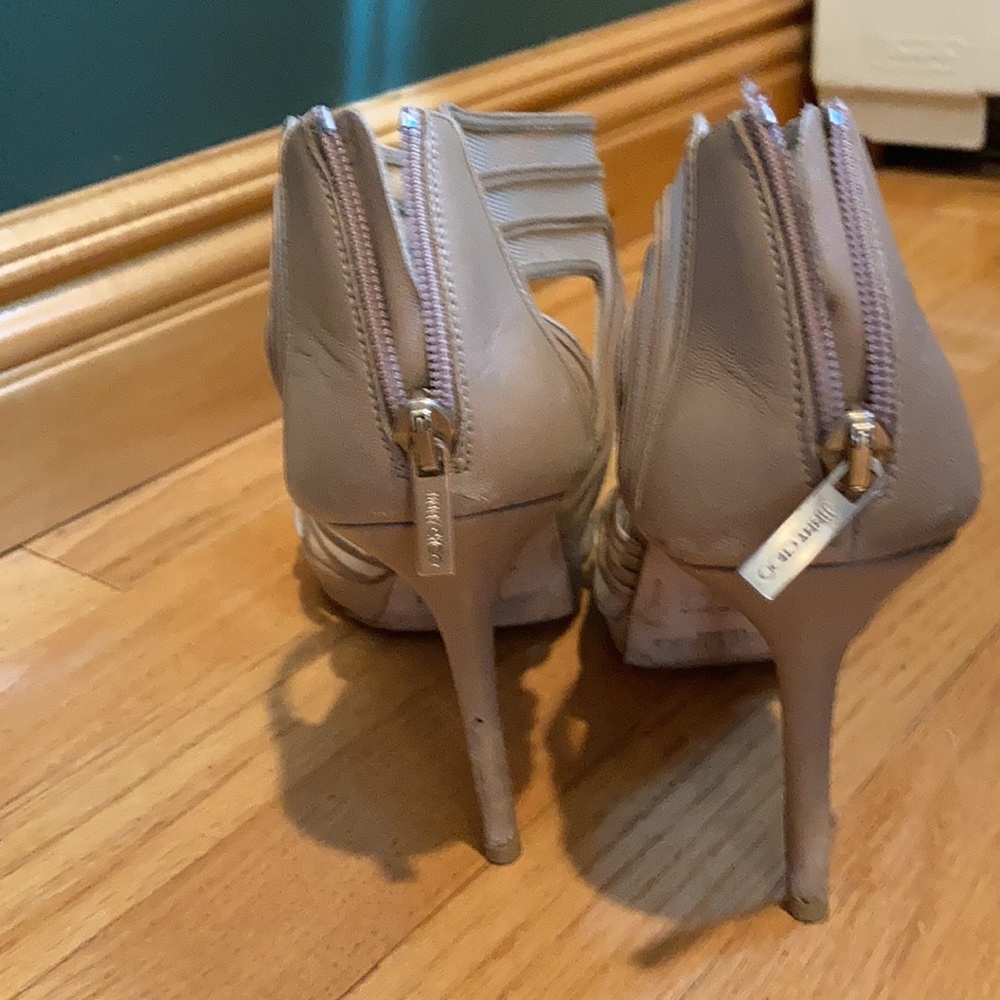Heels - Picture 2 of 3